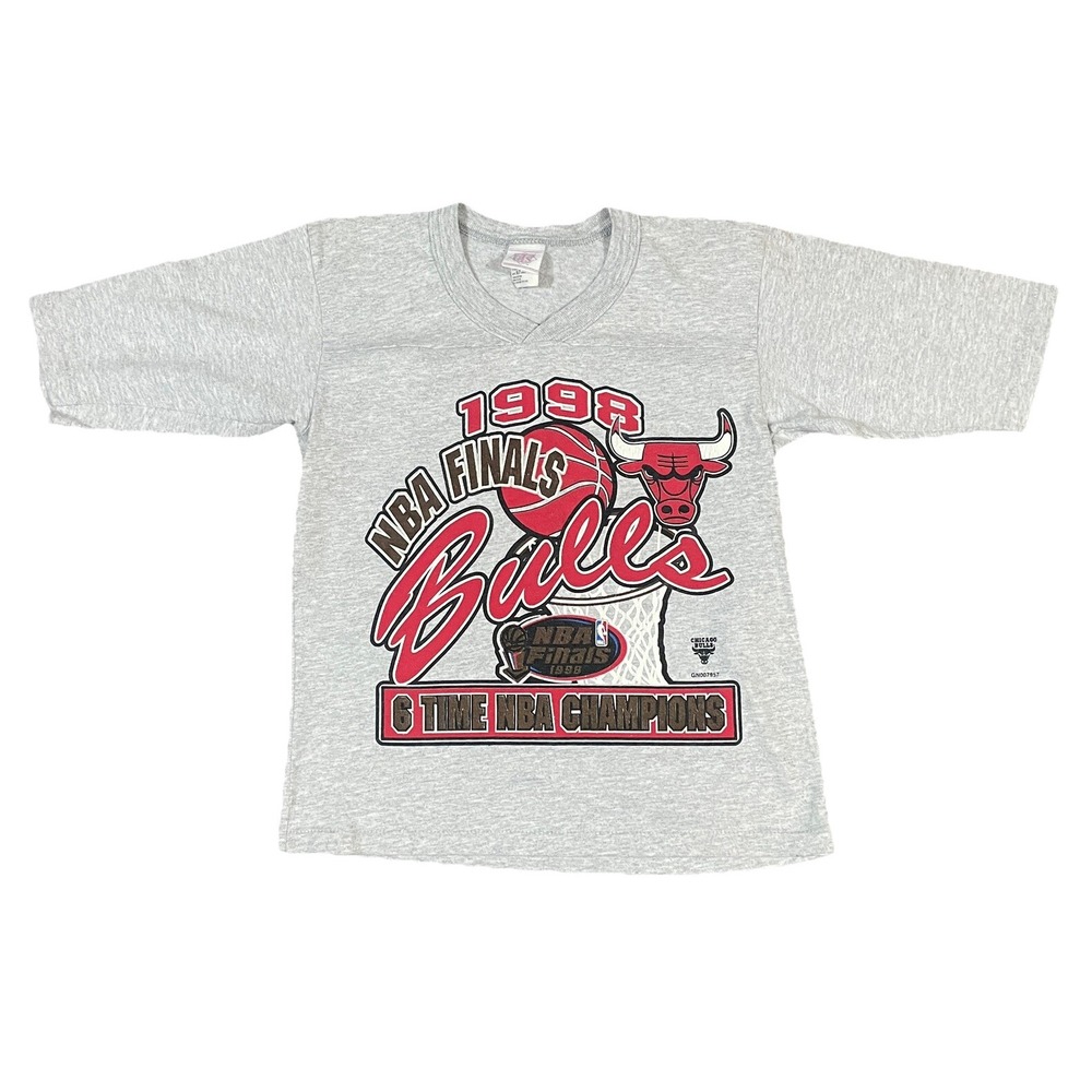 VTG GTS Chicago Bulls 6 Time NBA Champions 1998 T-Shirt Gray Youth Small 6-7